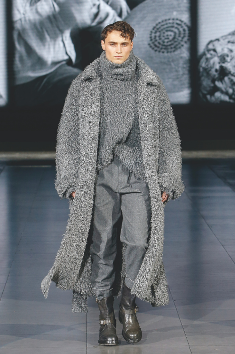 What's trending in men's fashion this winter gafencu magazine dolce & gabbana large overcoat