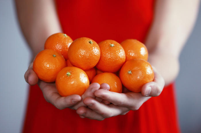 Eight auspiscious delicacies to serve on Chinese New Year gafencu magazine lucky fruit mandarin orange tangerine