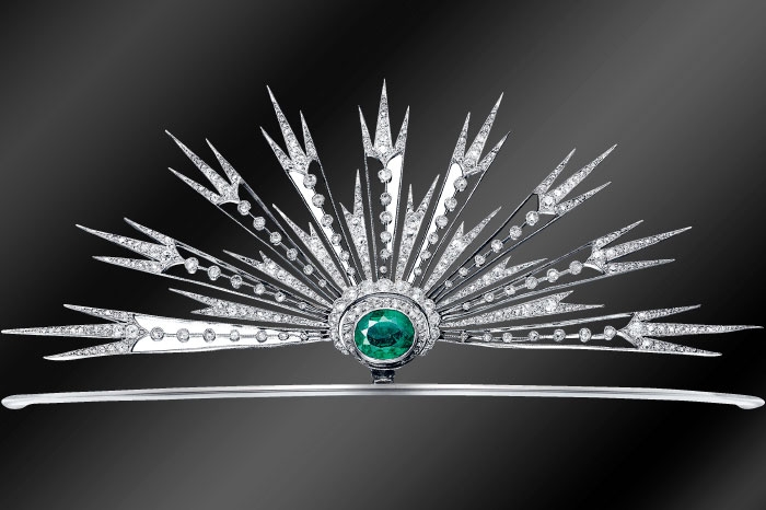 Chaumet's Radient Sun Aigrette tiara Image