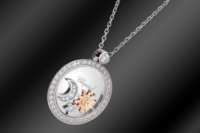 Chopard's Happy Diamonds pendant necklace Image