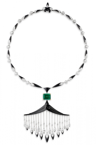 Chaumet Les Mondes de Chaumet necklace Image