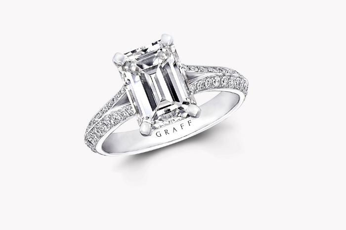 gafencu jewellery Choose the perfect engagement ring for your bride to be graff emerald cut split shank