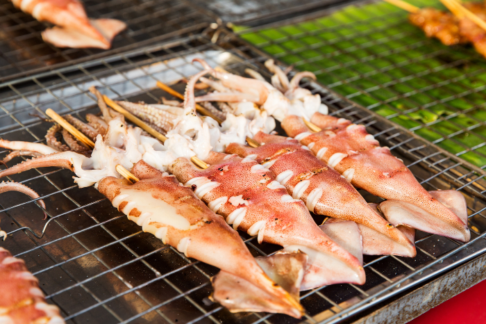 gafencu magazine hong kong travel outyling island Island Getaway A quick sight-seeing guide to Cheung Chau grilled squid Image