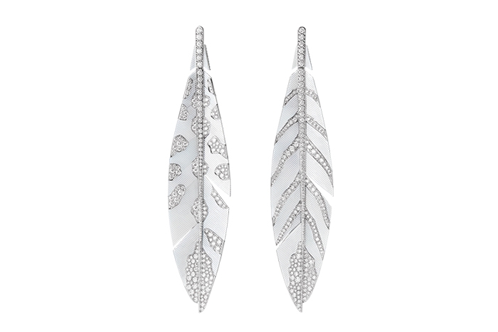 Boucheron Plume de Jour earrings_Drop Down Gorgeous Dangling designs that enhance your décolleté gafencu magazine jewellery Image