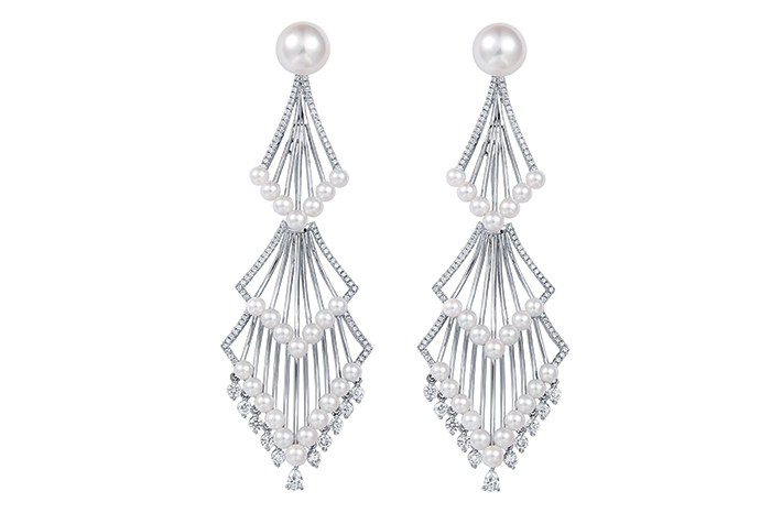 Sarah Zhuang Mermaid earrings_Drop Down Gorgeous Dangling designs that enhance your décolleté gafencu magazine jewellery Image