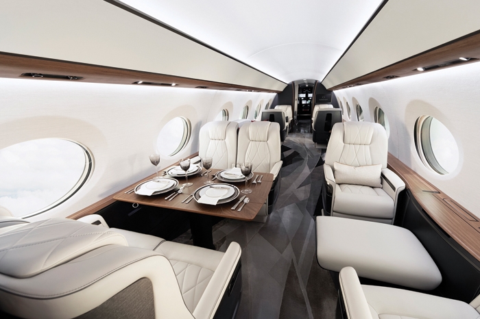 Luxury Choice The Stuff Dreams are made of gafencu magazine shopping gulfstream Image