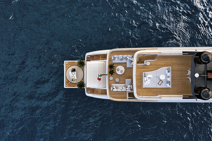 gafencu_new_luxury_motor_yacht_release_2021_motopanfilo_37m (9) Image