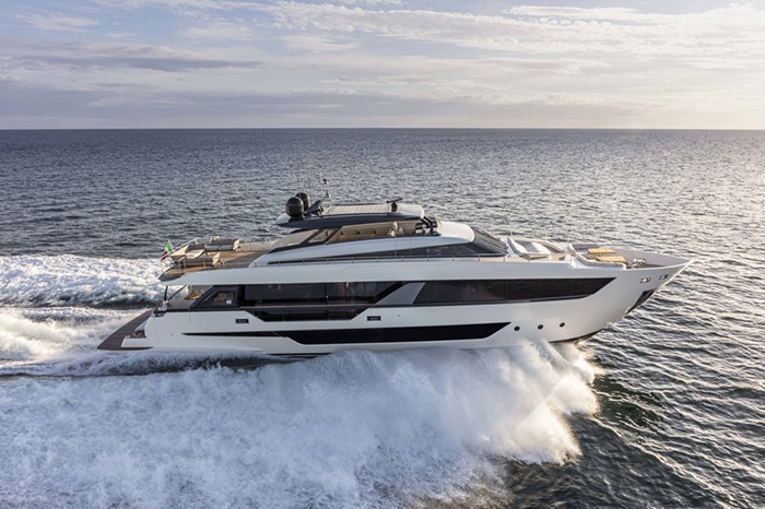 gafencu_new_luxury_motor_yacht_release_2021_ferreti_ty-1000 Image