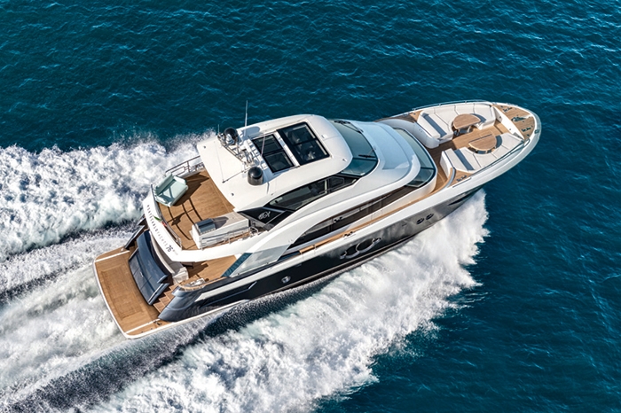 gafencu_new_luxury_motor_yacht_release_2021_monte_carlo_yachts_mcy-76-skylounge Image