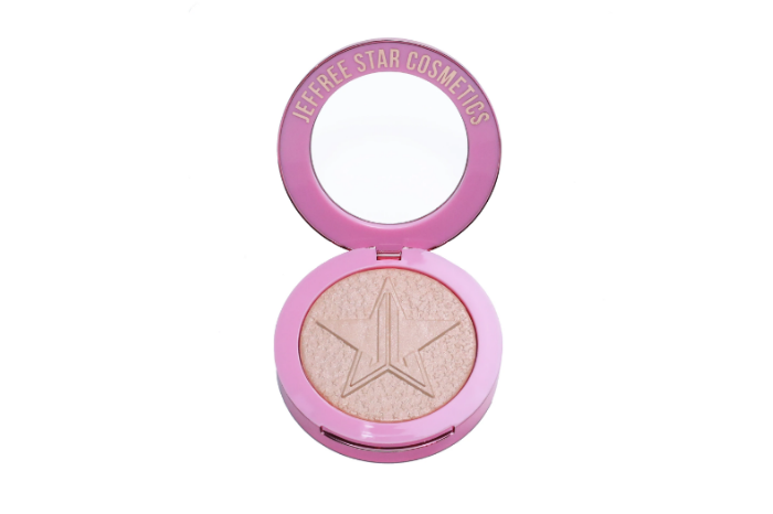 gafencu magazine beauty No-Harm Charm A five-step vegan beauty makeover Supreme Frost Frozen Peach highlighter by Jeffree Star Cosmetics Image