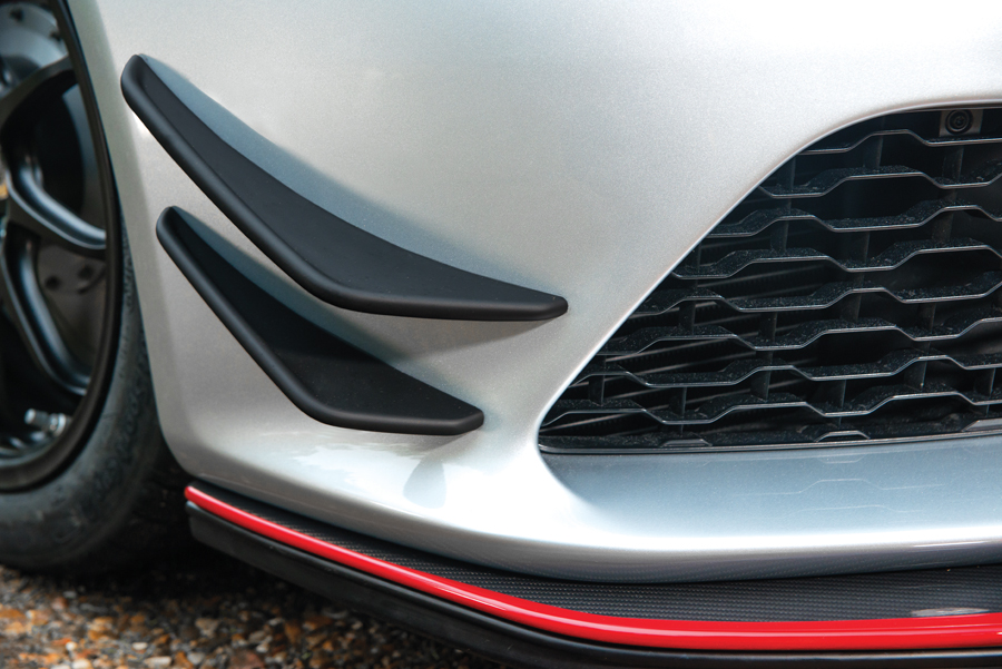 20161123130318-515ddeaa