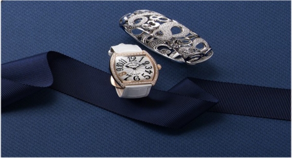 Franck Muller presents the perfect Mother’s Day gift