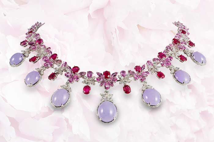 Dawn Jewellery brings beautiful necklace to Hong Kong International Jewellery Show