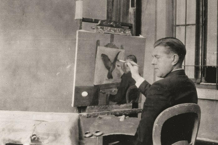 René Magritte painting La Clarvoyance, 1936