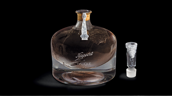 Far From Free Port: Niepoort in Lalique 1863 sells for stellar prices
