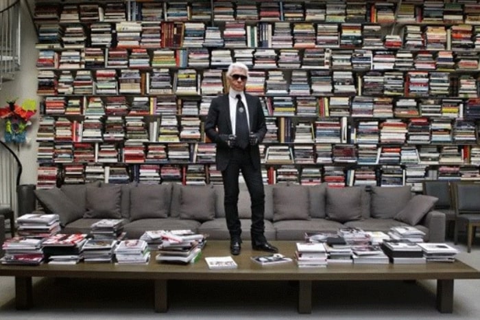 Karl Lagerfeld Facts - he owned 300,000 books