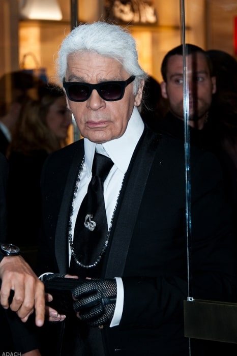 Karl Lagerfeld Facts - his hair isn't really white