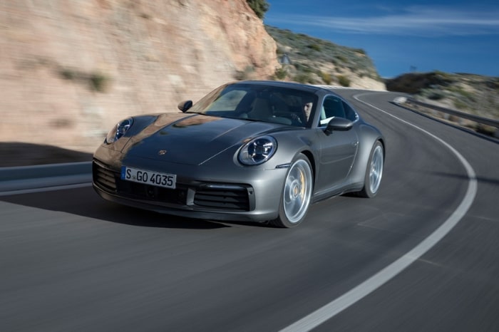 Porsche 911 boasts 450bHp