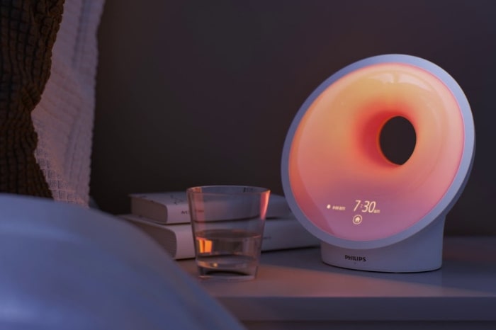 Somneo Sleep and Wake-Up Light works both day and night