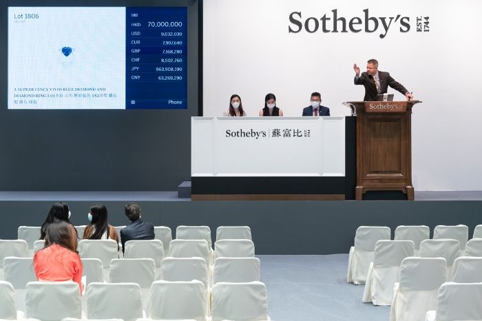 Action at the Sotheby's Hong Kong auction