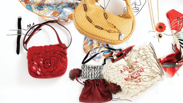 Floral designed handbags decorate the catwalk in 2020 gafencu magazine fashion 3 feature