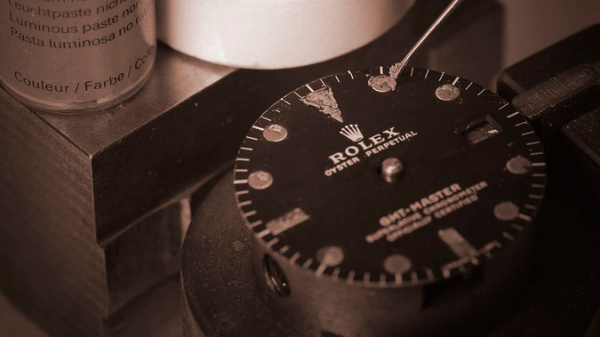 Servicing a vintage watch for repair gafencu magazine classic watch repair