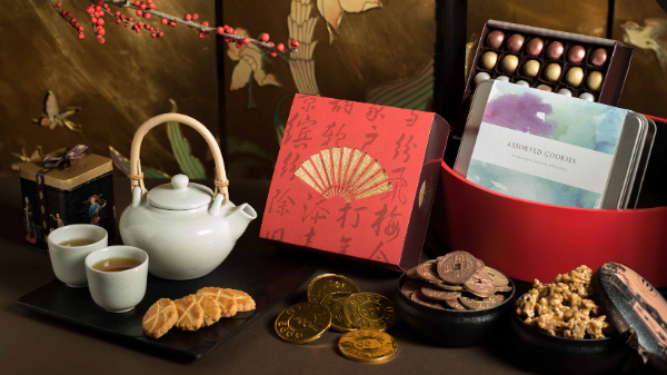 gafencu magazine Sumptuous Chinese New Year hampers to gift