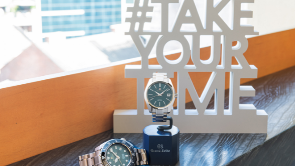 oriental watch company presents take your times savour the moment gafencu