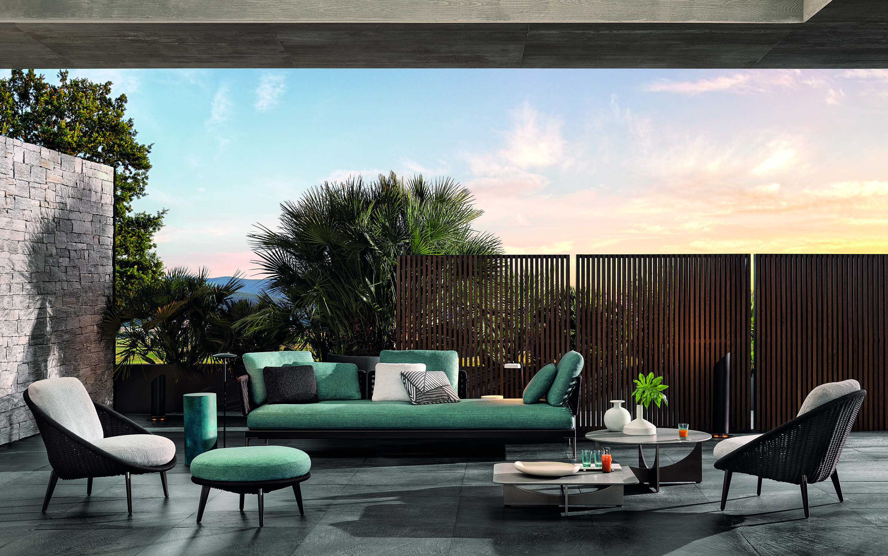 Andante showcases exclusive ART and full Minotti collection patio