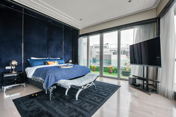 Gallery Detail: Luxury Envelopes This 6 300Sq Ft Penthouse In Cyberport Pok