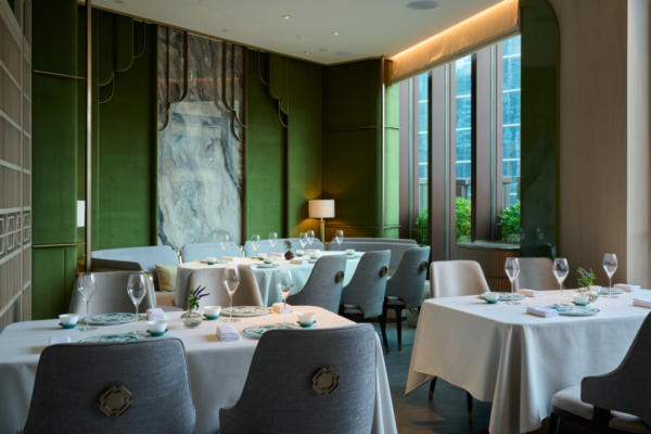 Wing restaurant spotlights Chinese cuisine with a creative modern flare_main dining room