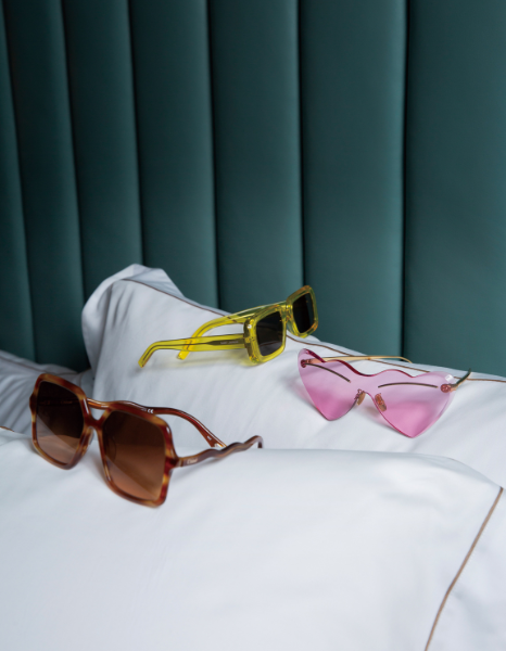 Shades of Chic Sunny summer must-haves sunglasses gafencu 1