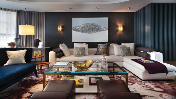 home-tour-wordly-sensibility-bohemian-hongkong-garden-apartment-gafencu-600x337