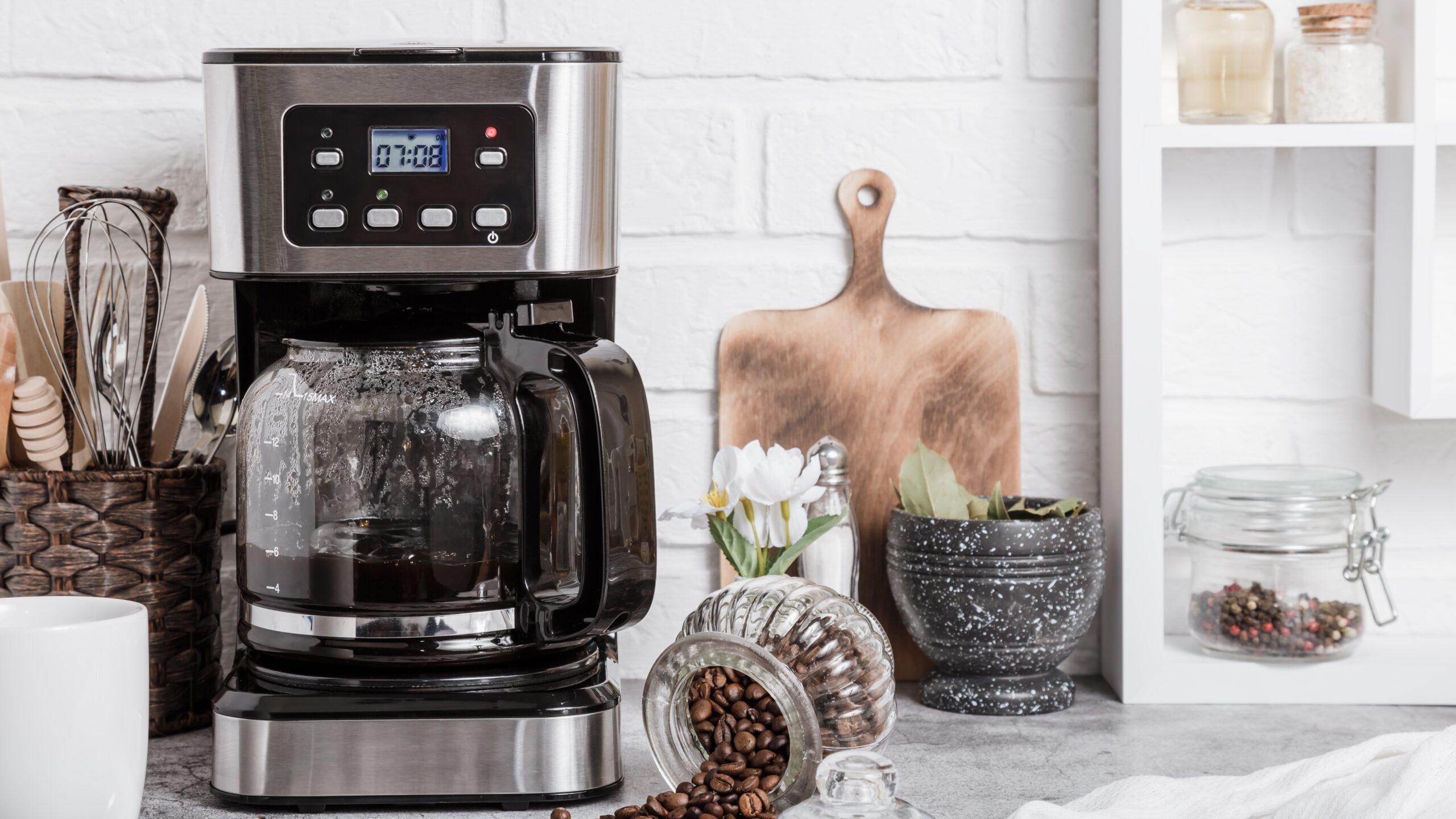 Brewing Your Perfect Coffee – The 5 Basic Types of Coffee Makers You Should Know