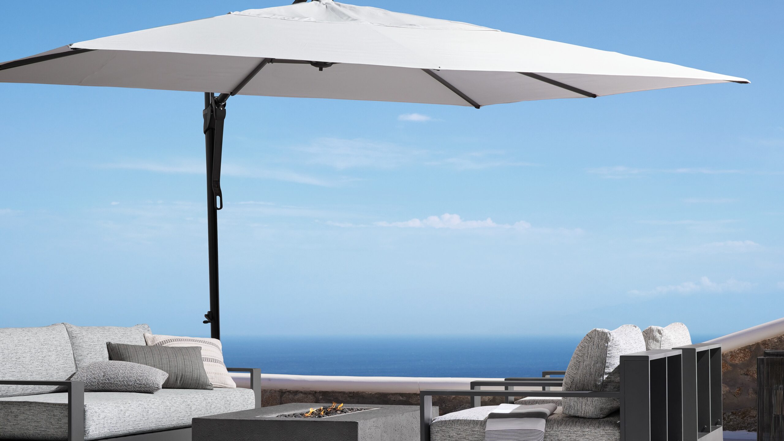 Outdoor Perfection: Unveiling The Top Outdoor Umbrella Brands for Your Patio Bliss