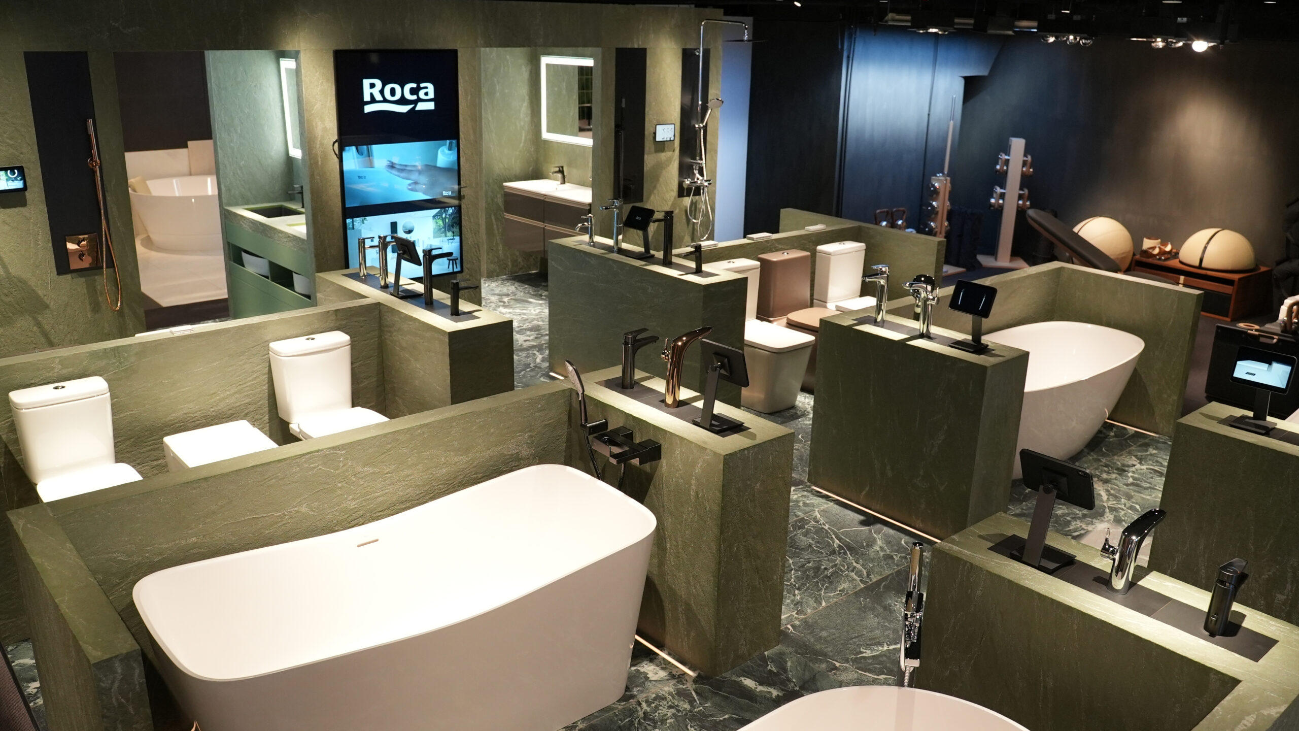 Roca: Bathrooms that delight